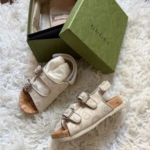 Gucci Kids Cream Sandals with Buckles